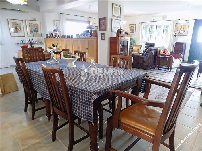 Image No.6-Villa de 5 chambres à vendre à Mesa Chorion