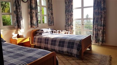 16700-villa-for-sale-in-monagroullifull