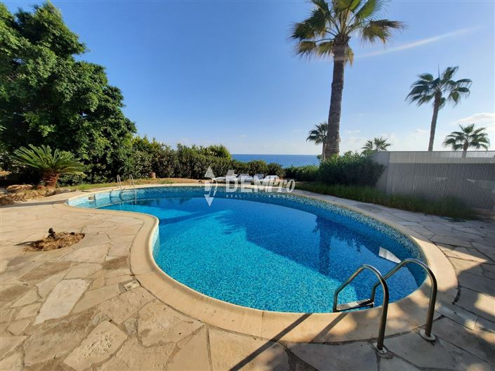 Image No.25-5 Bed Villa for sale