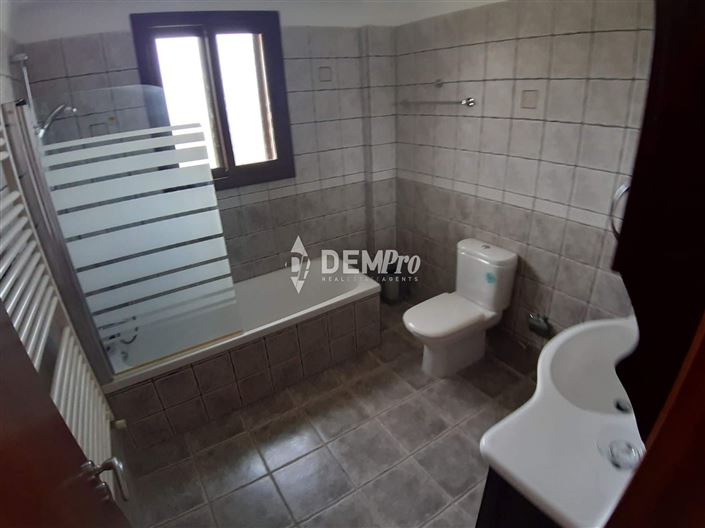 Image No.18-Villa de 5 chambres à vendre à Pomos