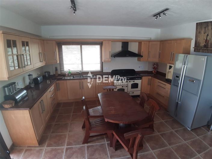 Image No.5-Villa de 5 chambres à vendre à Pomos