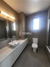 37638-villa-for-sale-in-chlorakafull