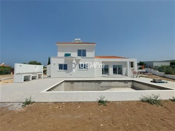 38441-villa-for-sale-in-peyia-st-georgefull
