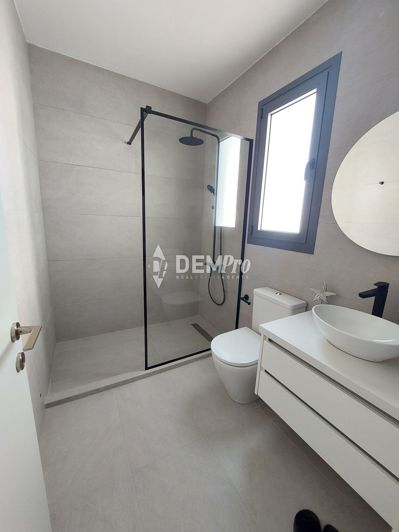 Image No.13-3 Bed Villa for sale