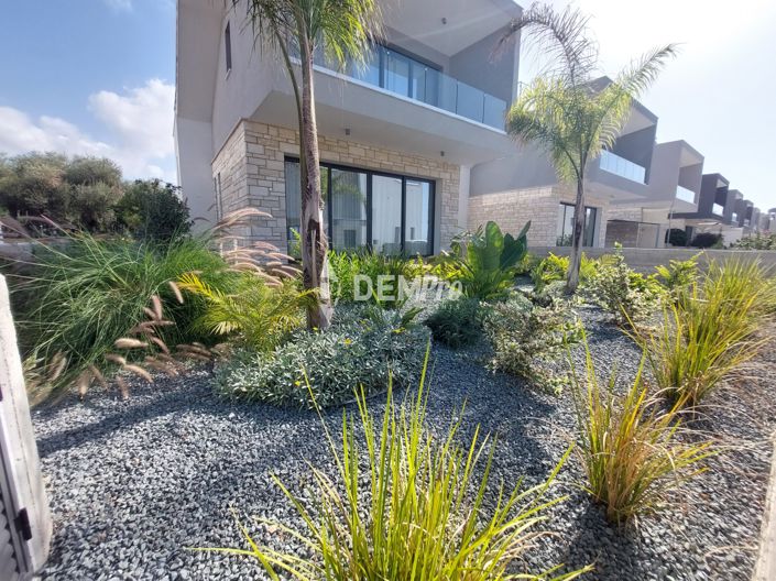 Image No.8-3 Bed Villa for sale