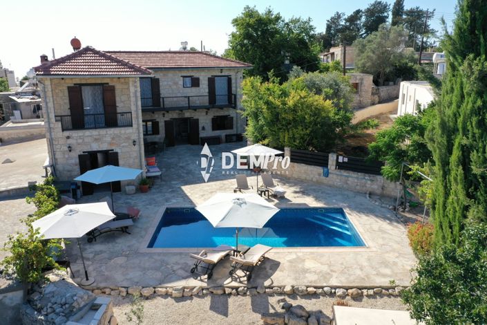 Image No.2-Villa de 4 chambres à vendre à Arodes