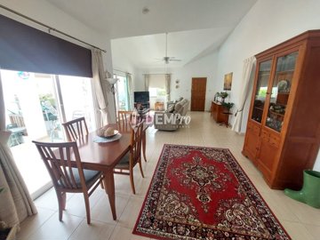 44237-bungalow-for-sale-in-peyiafull