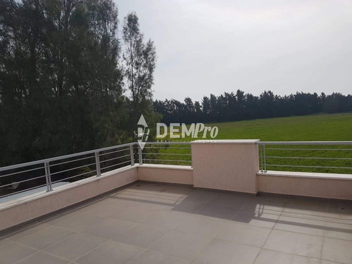 Image No.17-Villa de 5 chambres à vendre à Yeroskipou