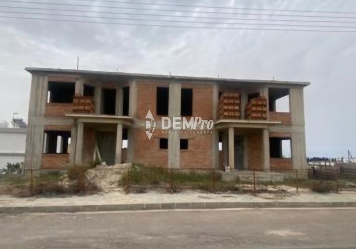 Image No.2-Villa de 3 chambres à vendre à Timi