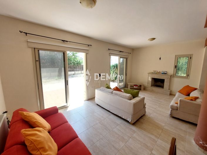 Image No.2-3 Bed Villa for sale