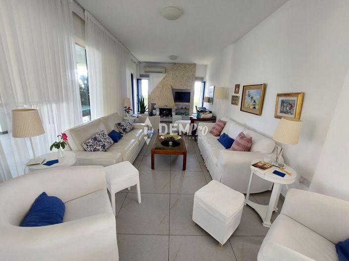 Image No.11-5 Bed Villa for sale