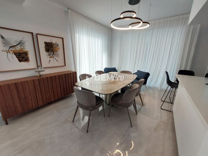 Image No.8-Villa de 4 chambres à vendre à Chlorakas