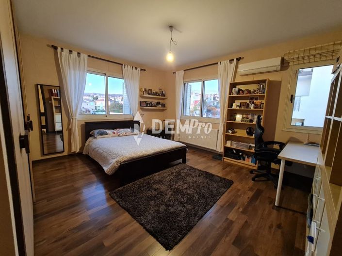 Image No.17-6 Bed Villa for sale