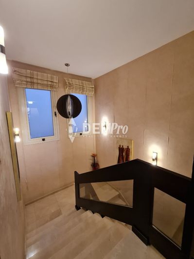 Image No.7-6 Bed Villa for sale