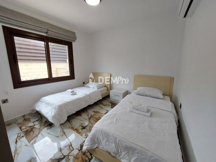 Image No.14-5 Bed Villa for sale