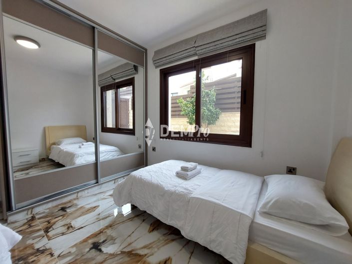 Image No.15-5 Bed Villa for sale