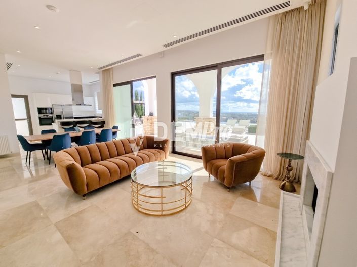 Image No.5-3 Bed Villa for sale