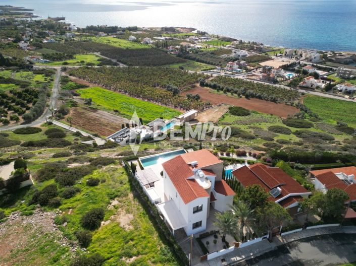 Image No.61-3 Bed Villa for sale