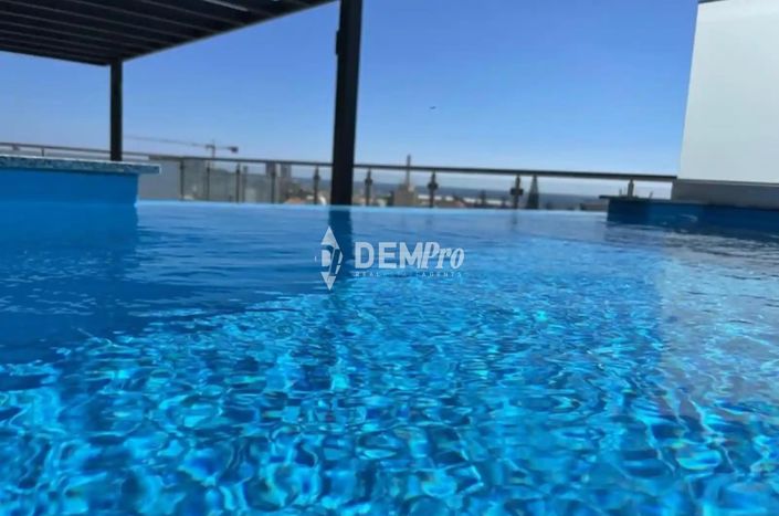 Image No.2-Appartement de 3 chambres à vendre à Yermasoyia