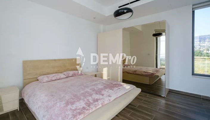 Image No.18-Villa de 4 chambres à vendre à Peyia