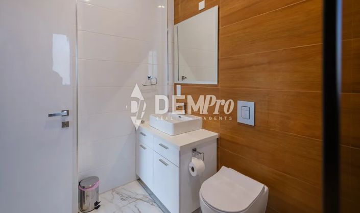 Image No.22-Villa de 4 chambres à vendre à Peyia