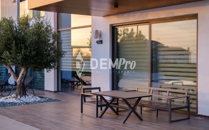 Image No.33-Villa de 4 chambres à vendre à Peyia