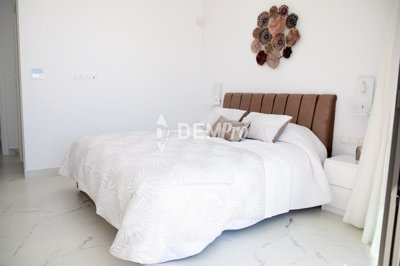 51596-villa-for-sale-in-chlorakafull