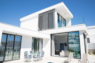 51593-villa-for-sale-in-chlorakafull