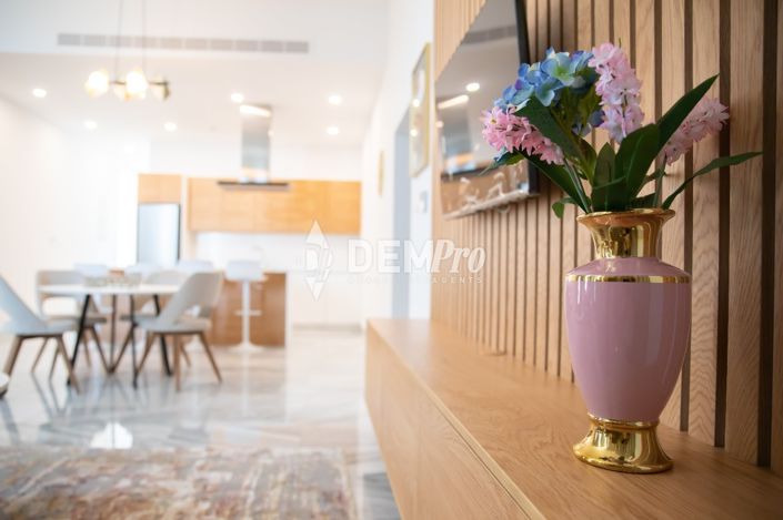 Image No.5-3 Bed Villa for sale