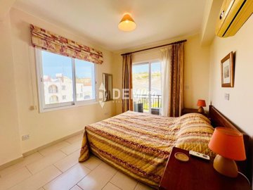 52766-apartment-for-sale-in-paphos-city-cente