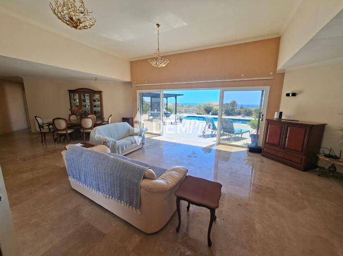 Image No.3-Villa de 4 chambres à vendre à Paphos