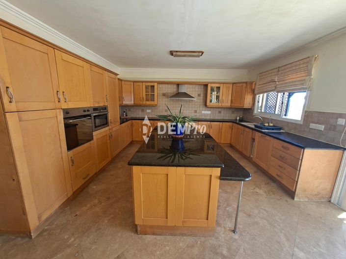 Image No.6-Villa de 4 chambres à vendre à Paphos