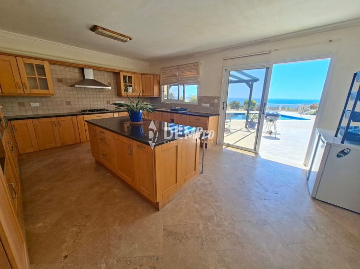 Image No.7-Villa de 4 chambres à vendre à Paphos