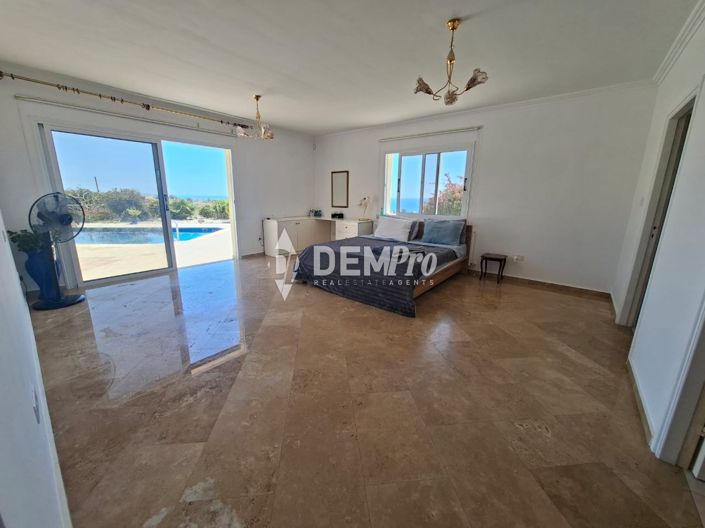 Image No.8-Villa de 4 chambres à vendre à Paphos