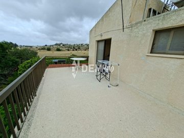 53945-house-for-sale-in-yeroskipoufull