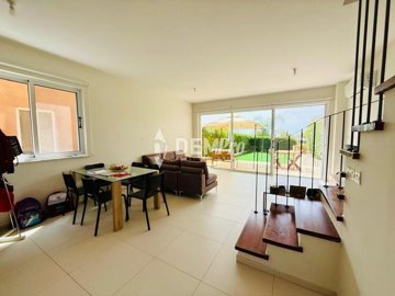 54048-villa-for-sale-in-chlorakafull