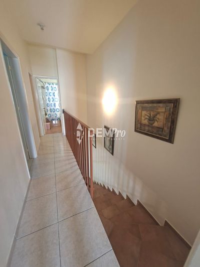 Image No.7-3 Bed Villa for sale