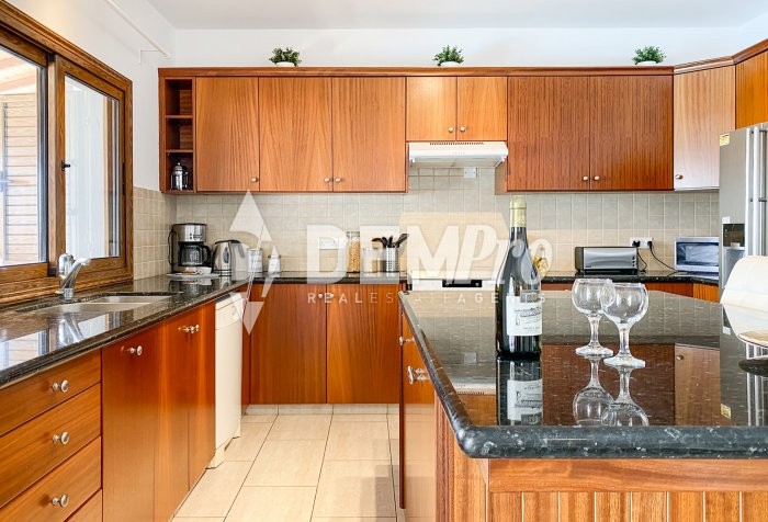 Image No.5-4 Bed Villa for sale