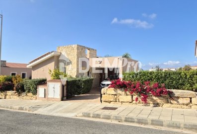 54926-villa-for-sale-in-talafull