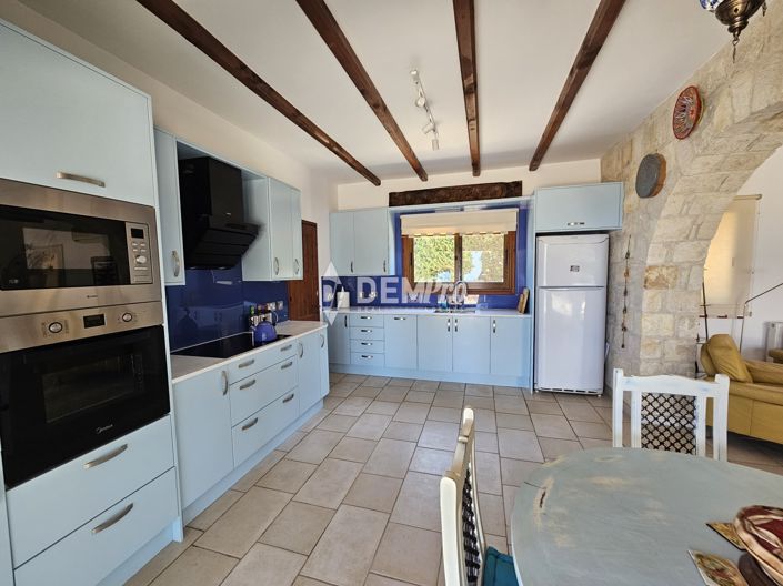 Image No.12-3 Bed Villa for sale