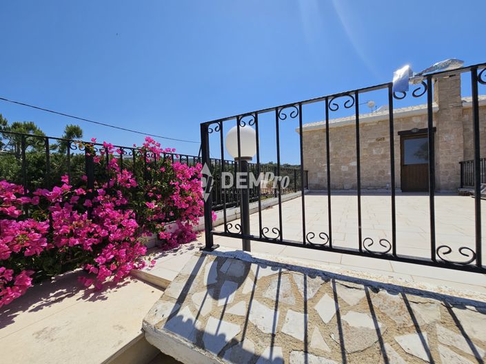 Image No.42-3 Bed Villa for sale