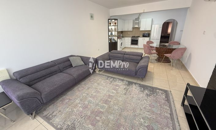 Image No.3-Appartement de 2 chambres à vendre à Peyia