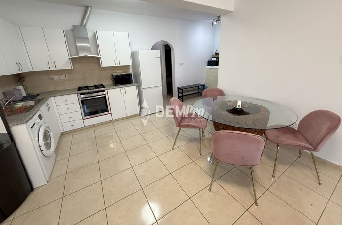 Image No.6-Appartement de 2 chambres à vendre à Peyia