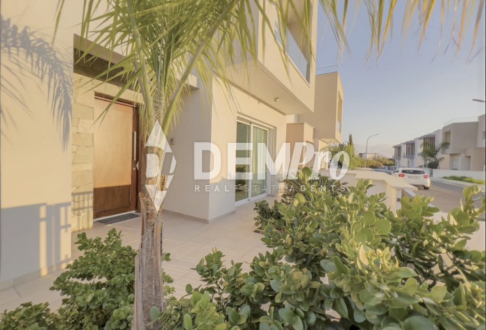 Image No.18-3 Bed Villa for sale