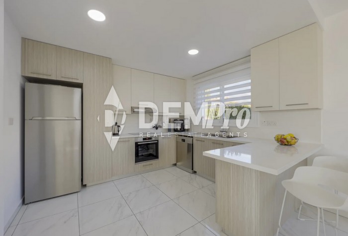 Image No.6-3 Bed Villa for sale