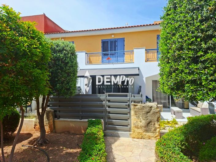 Image No.1-2 Bed Villa for sale