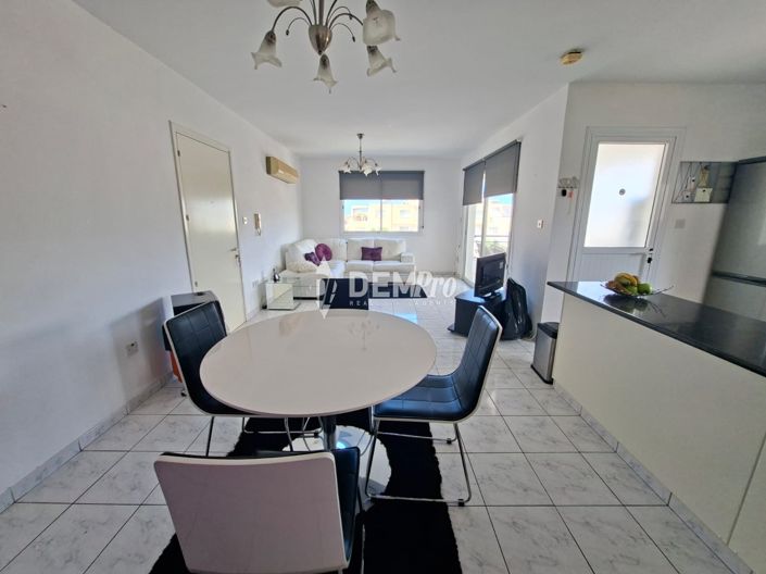 Image No.3-Appartement de 2 chambres à vendre à Yeroskipou