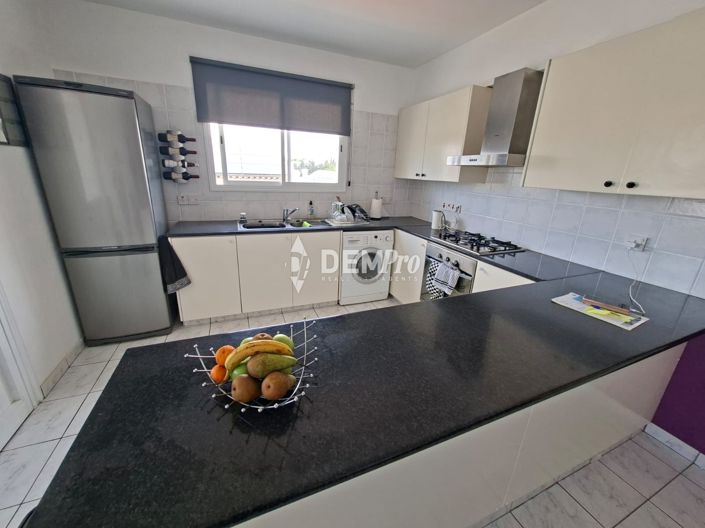 Image No.4-Appartement de 2 chambres à vendre à Yeroskipou