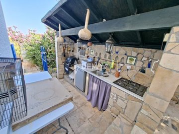 56184-bungalow-for-sale-in-peyiafull