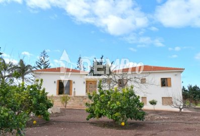 54987-villa-for-sale-in-peyia-sea-cavesfull